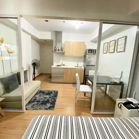 Azure Staycation Magical Suite Manila Exterior photo