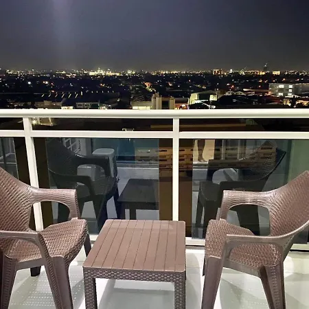 Azure Staycation Magical Suite Manila Exterior photo